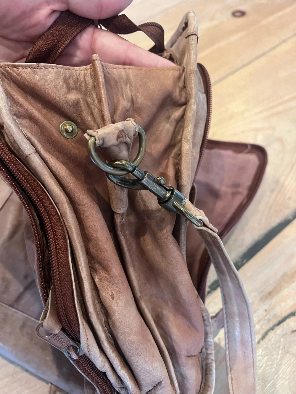 Vintage Super Soft Wilsons Patina Brown Leather Laptop Messenger Bag